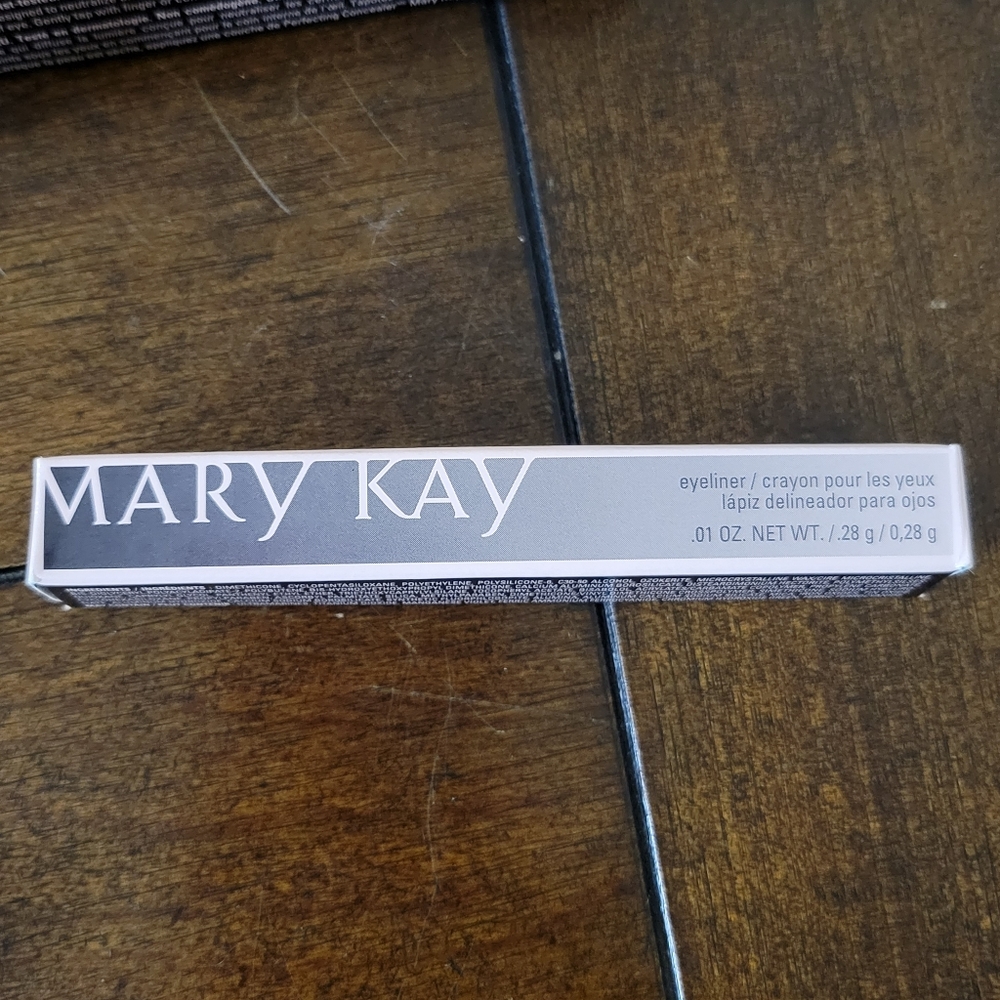 MaryKay Eye Liner- Violet
